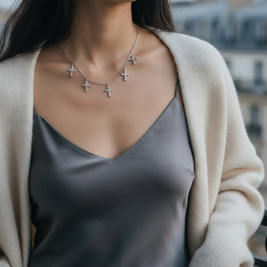 Crystal Cross Charm Necklace – Ατσάλινο Κολιέ με Πέντε Mini Σταυρούς & Ζιργκόν | So Cute by Dimi Χονδρική