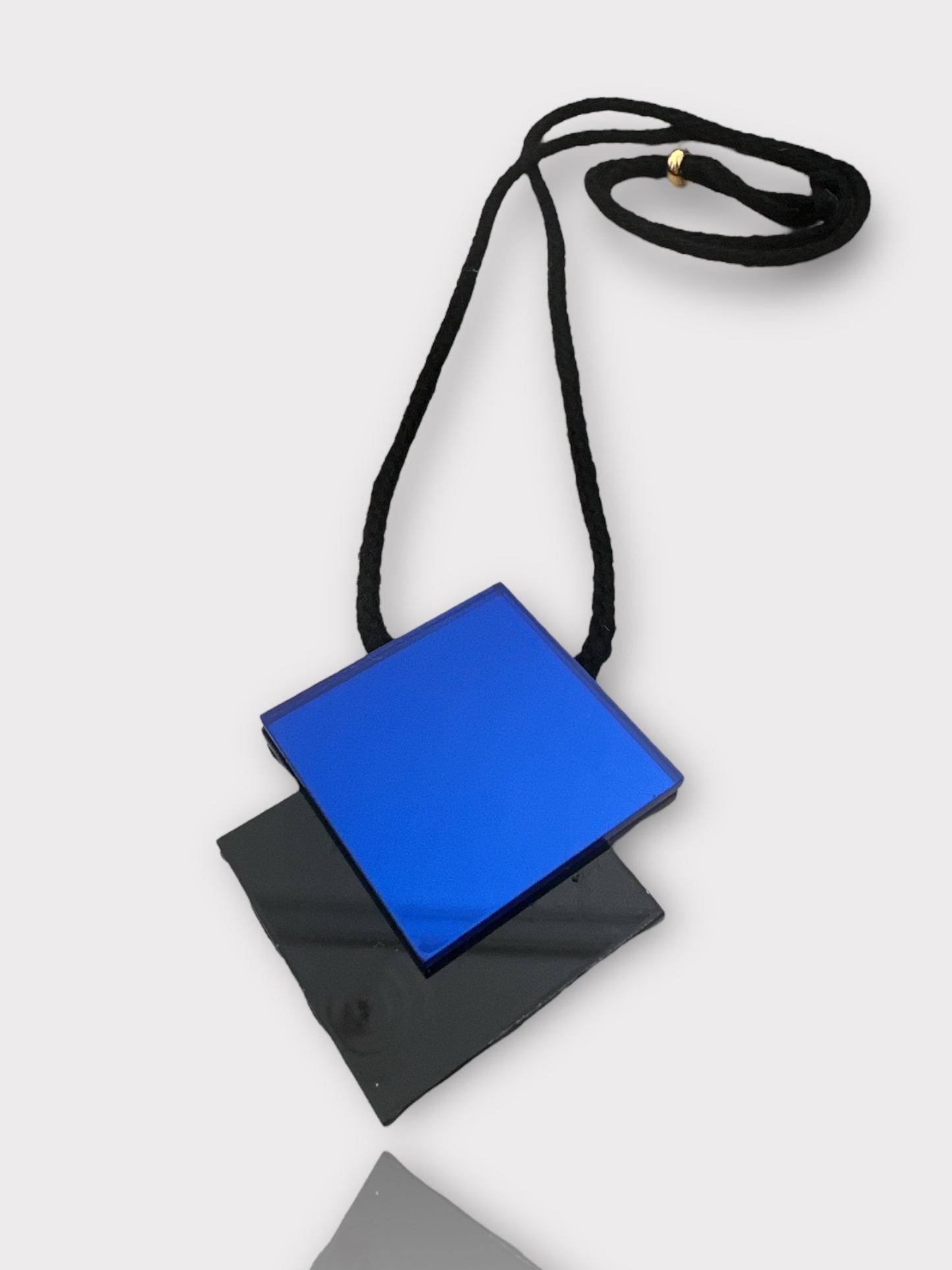RHOMBUS NECKLACE