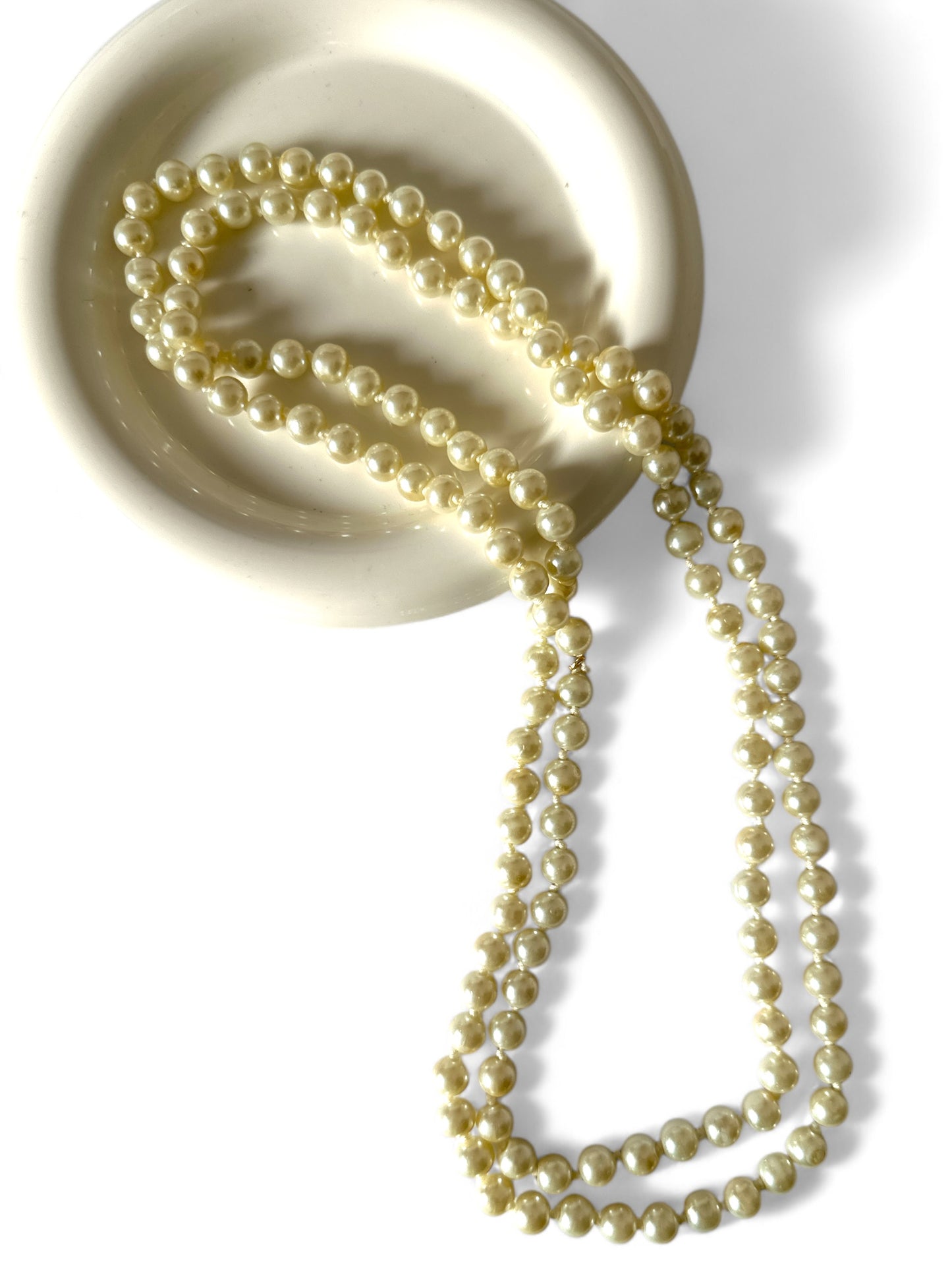 Χειροποίητο μακρύ κολιέ με πέρλες 10 mm που φοριέται διπλό – Pearl Loop Necklace – So Cute by Dimi