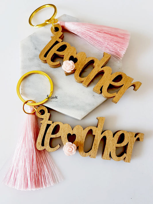 Γυναικείο μπρελόκ teacher με φούντα