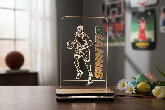 🤍✨ LED Φωτιστικό “GIANNIS” με Χάραξη Μπασκετμπολίστα