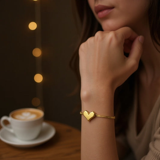 Βραχιόλι από ατσάλι με διπλωμένη καρδιά – Folded Heart by So Cute