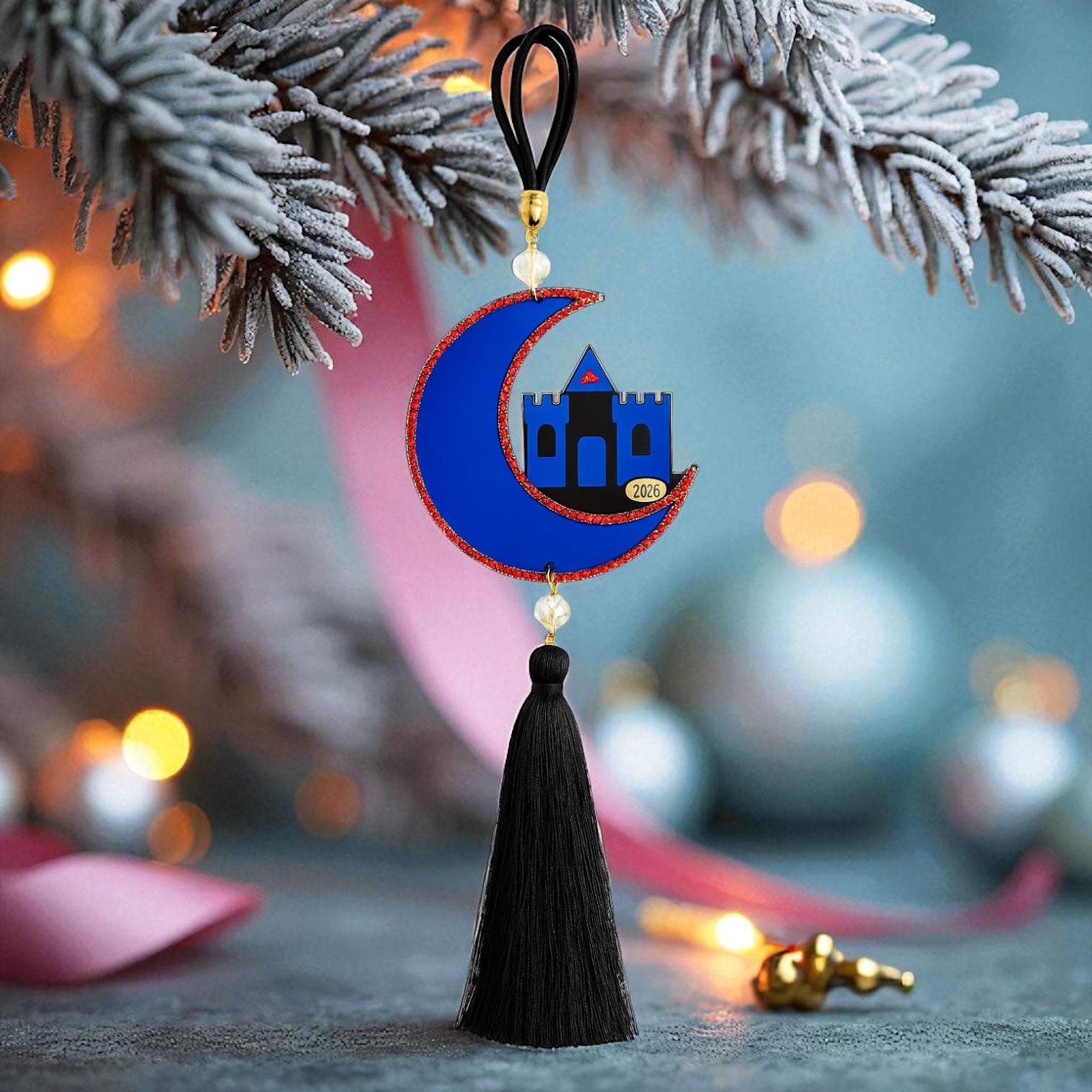 Γούρι 2026 Moonlit Castle plexiglass φεγγάρι με κάστρο και φούντα – Χονδρική So Cute by Dimi