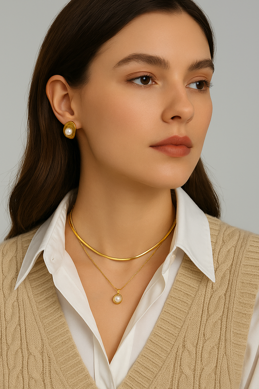 Ατσάλινο σετ κολιέ και σκουλαρίκια με μαργαριτάρι – Χονδρική So Cute by Dimi