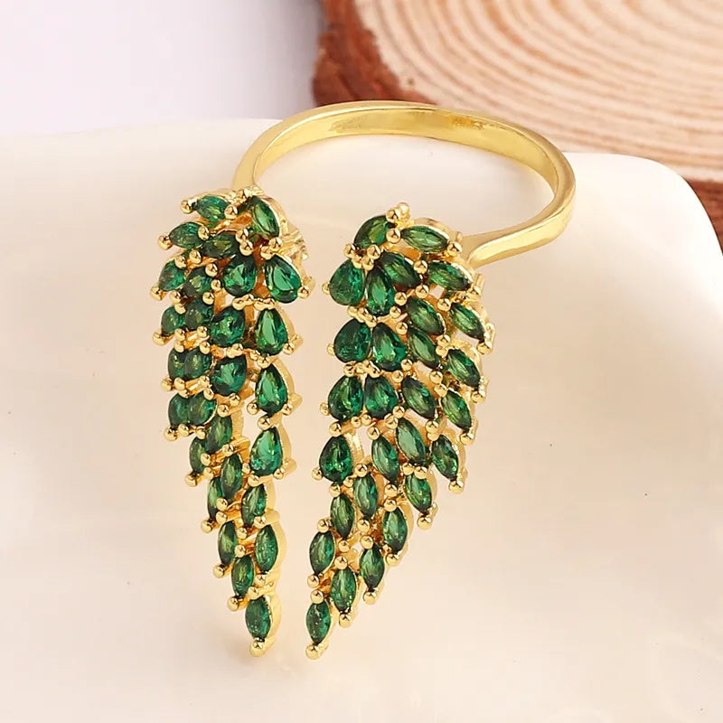 Angel Wings ring with zircon