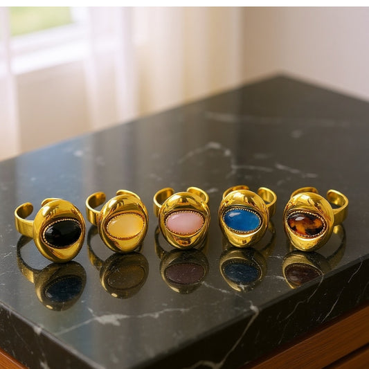 Χρυσό δαχτυλίδι με πολύχρωμες οβάλ πέτρες – Color Bloom by So Cute