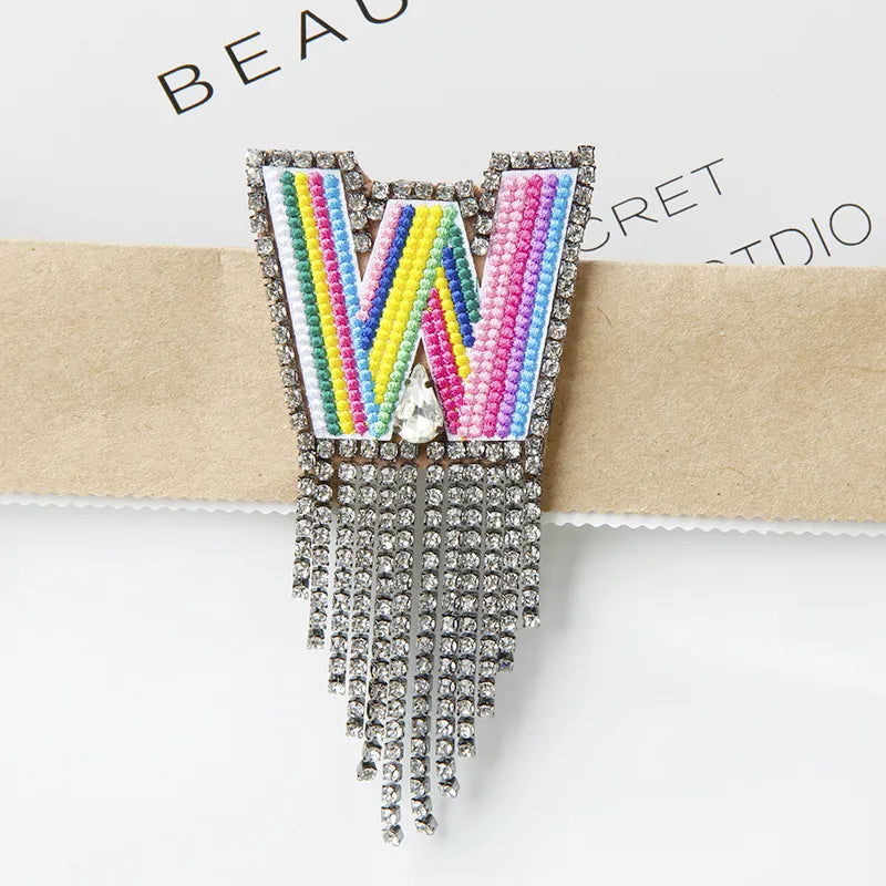 Novelty Fashion Letter Metal Embroidery Plating Rhinestones Unisex Rhinestone Brooches