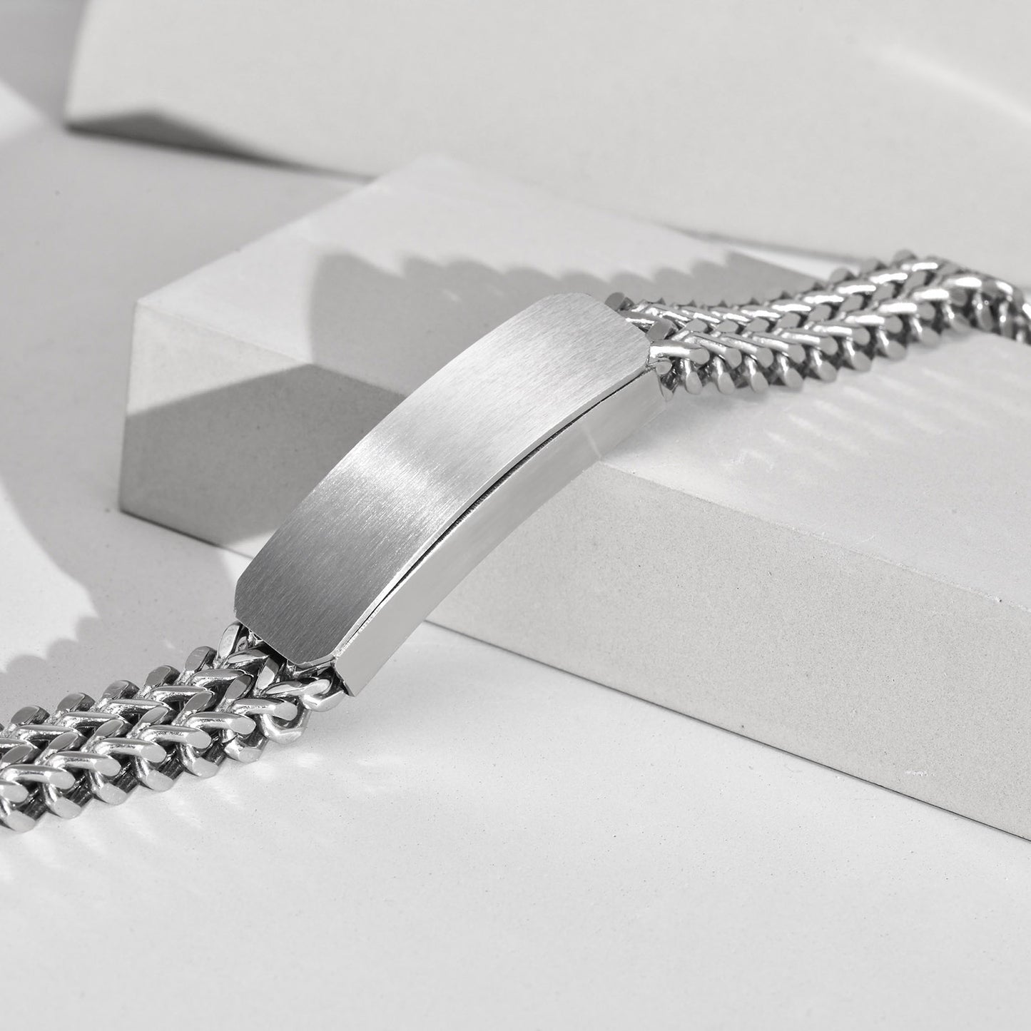 Solid Color Stainless Steel Layered Handmade Polishing Men'S Bracelets