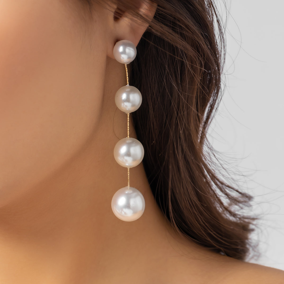 Classic Style Commute Irregular Imitation Pearl Three-dimensional Women'S Drop Earrings