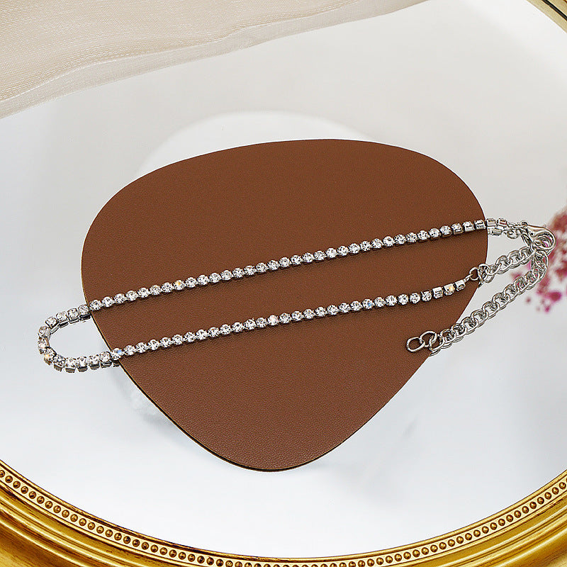 Sexy Shiny Geometric Women'S Necklace with Rhinestones