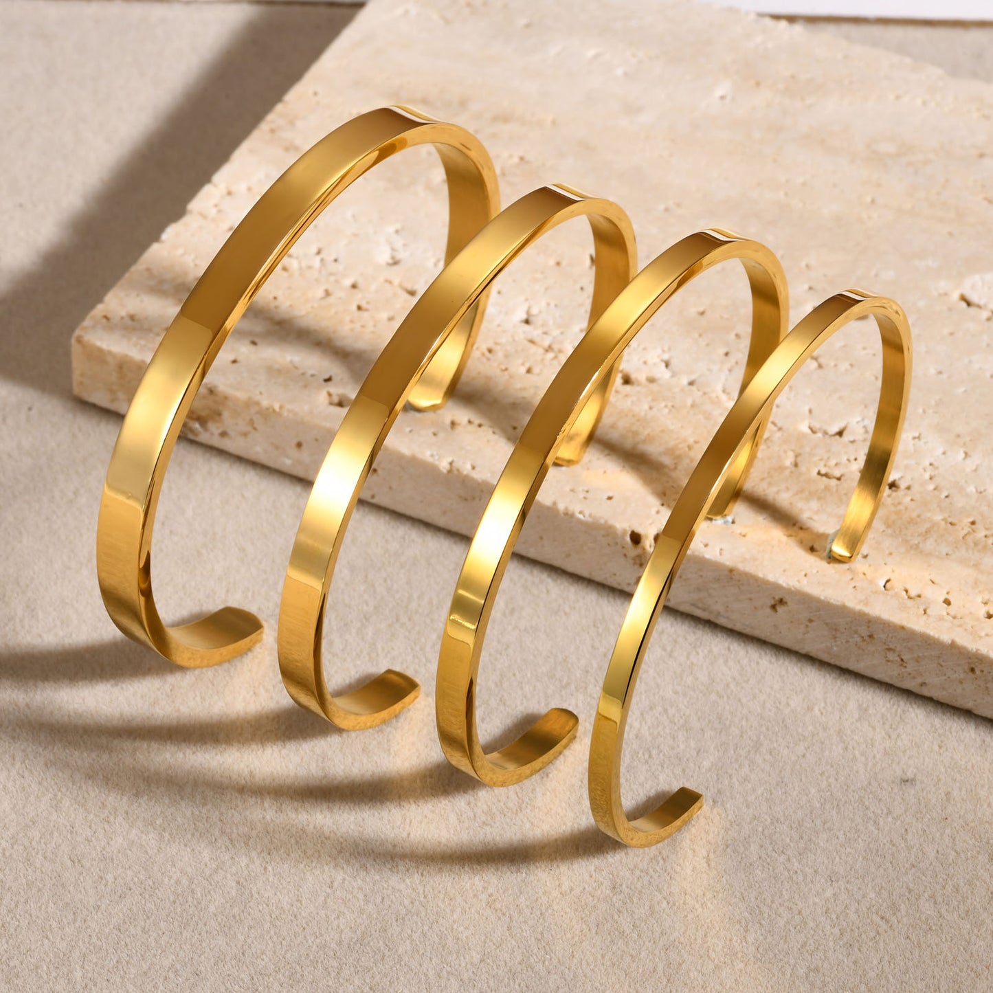 Elegant Lady Stainless Steel 18K Gold Plated Bangle