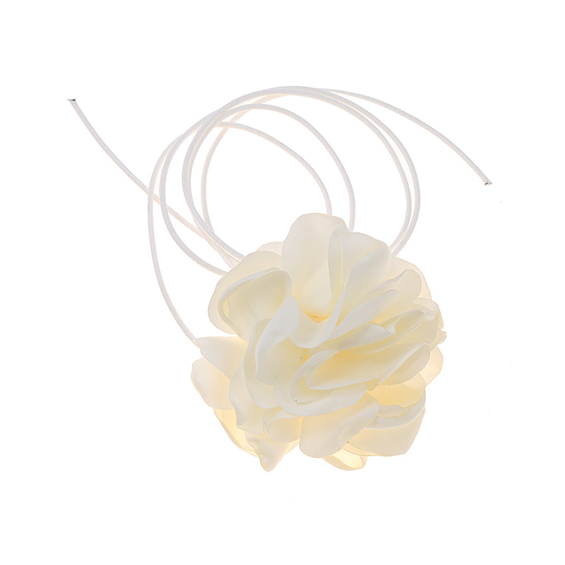 Elegant Women's Necklace with Cloth Flower