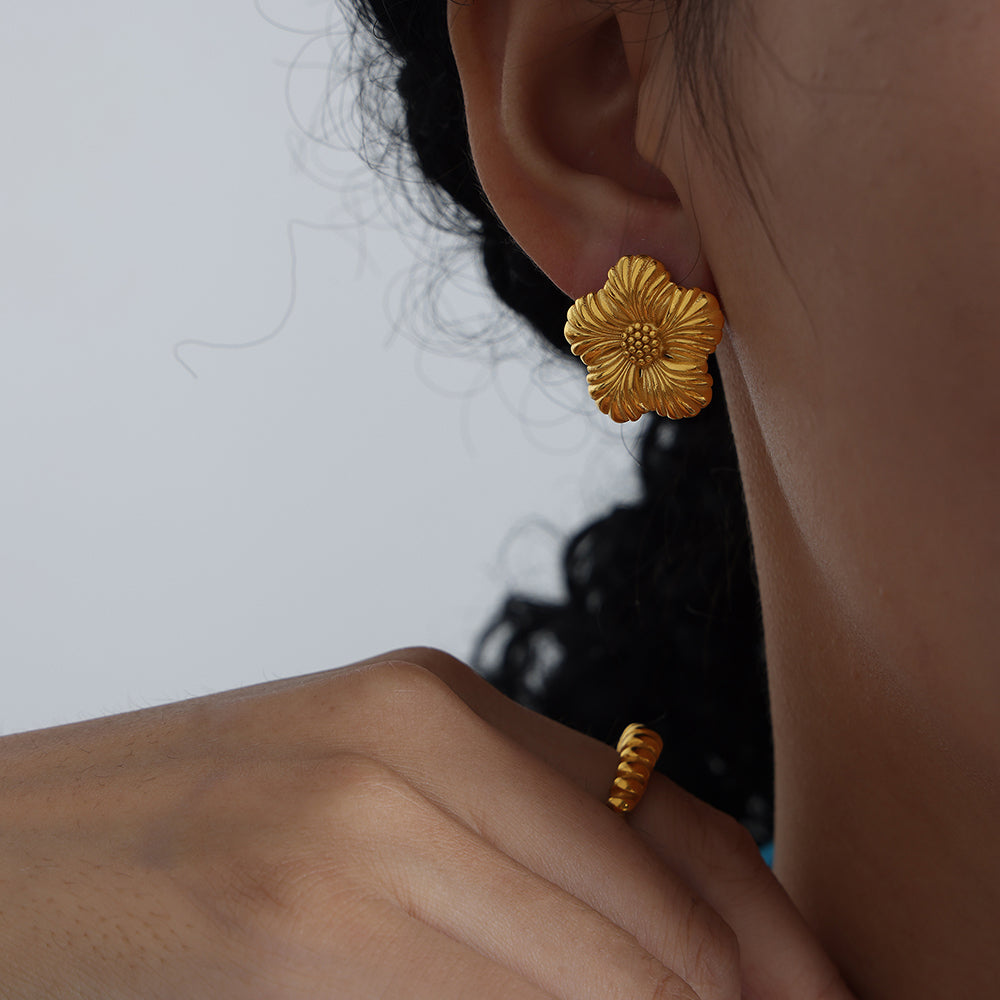 Flower Titanium Steel 18K Gold Plated Ear Studs