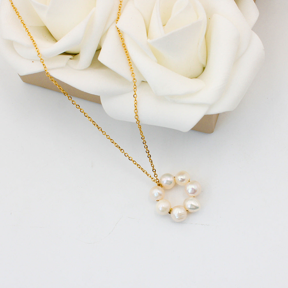 Sweet Stainless Steel Pendant with Pearl Flower motif