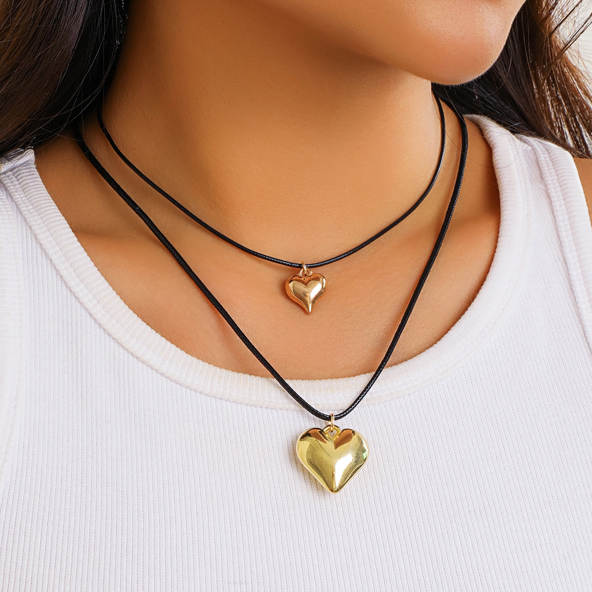 Layered Women's Pendant with leather wax cord and 3D Heart Shape motif by alloy
