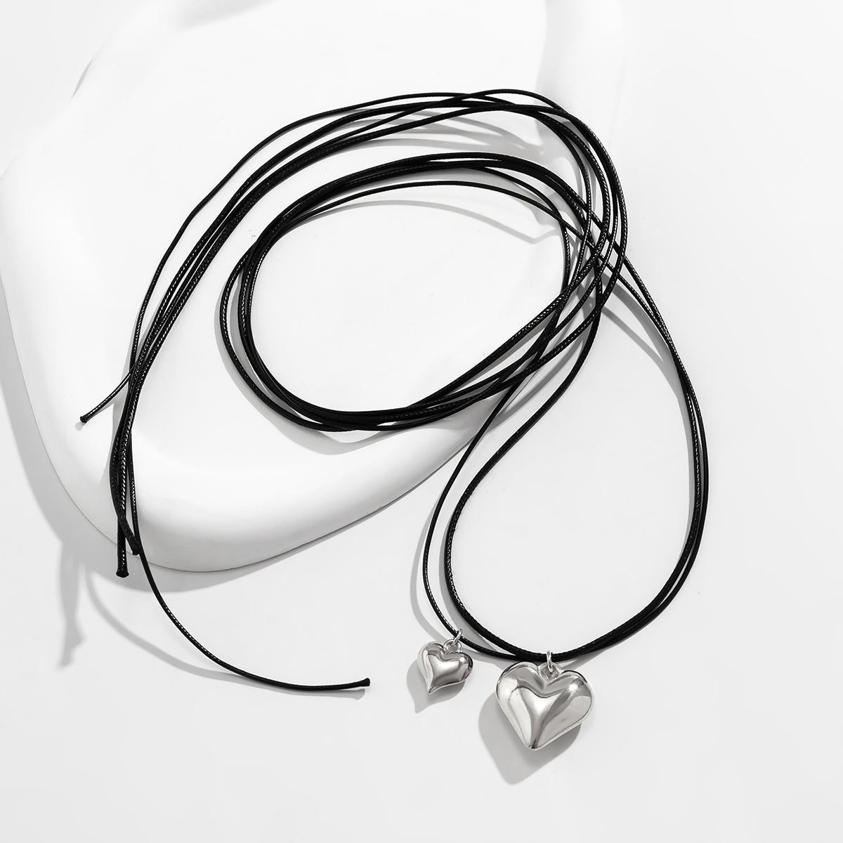 Layered Women's Pendant with leather wax cord and 3D Heart Shape motif by alloy
