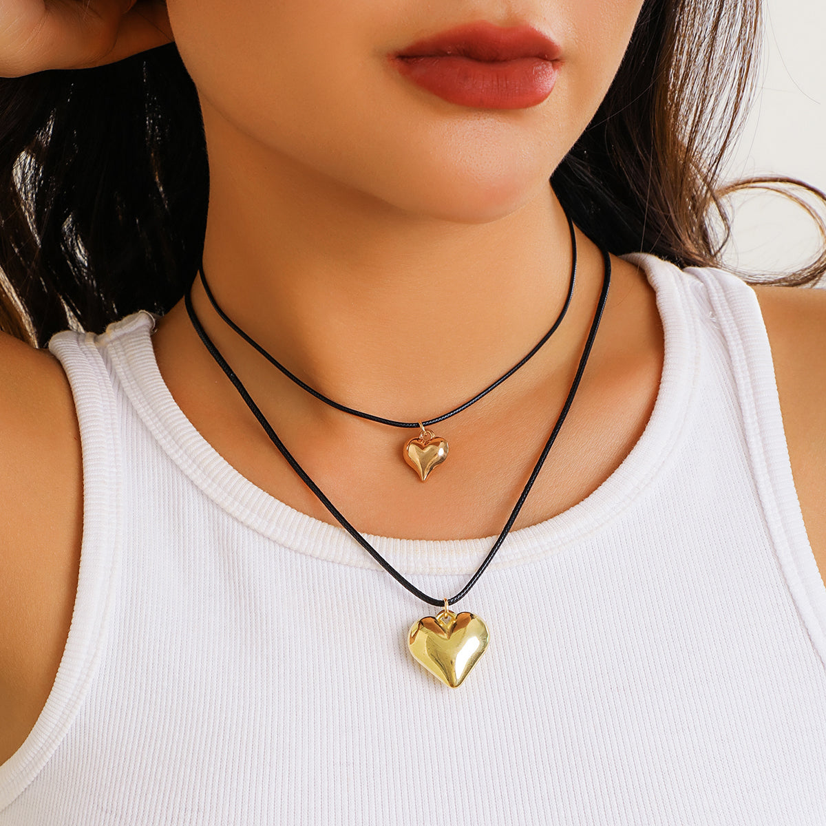 Layered Women's Pendant with leather wax cord and 3D Heart Shape motif by alloy