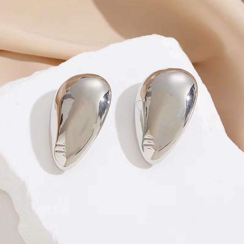 Casual Lady Streetwear Geometric Plating Copper Ear Studs