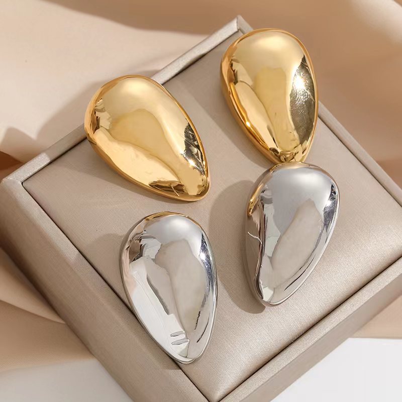 Casual Lady Streetwear Geometric Plating Copper Ear Studs