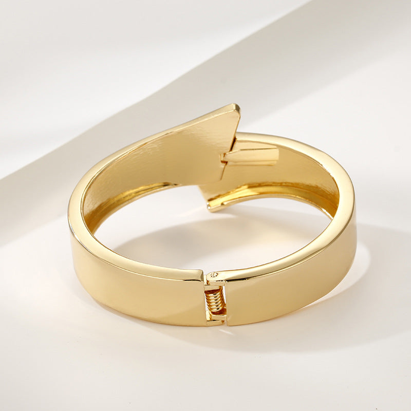 Original Design Asymmetrical Women's Bangle