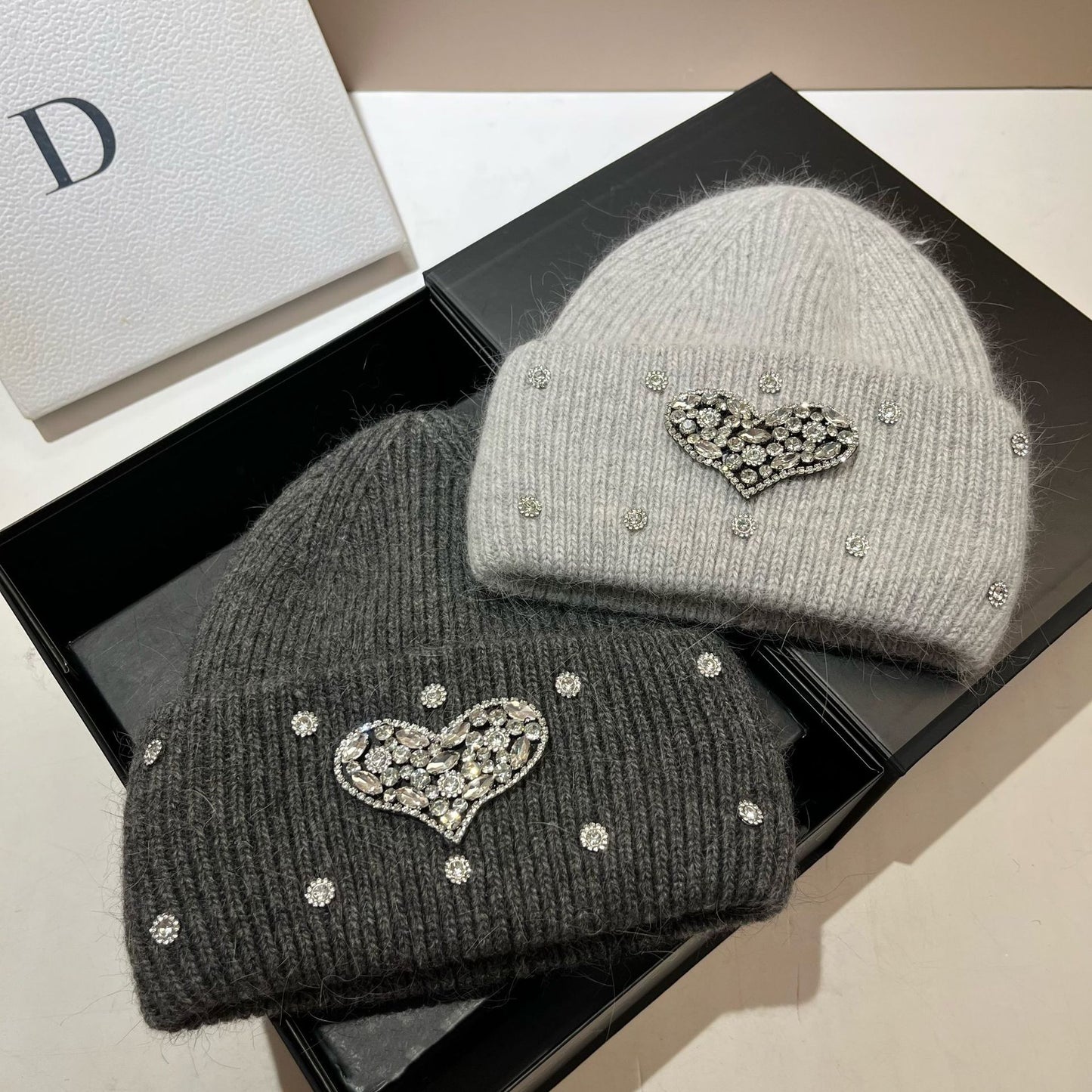 Women's Cute Preppy Style Sweet Heart Shape Rhinestone Eaveless Wool Cap