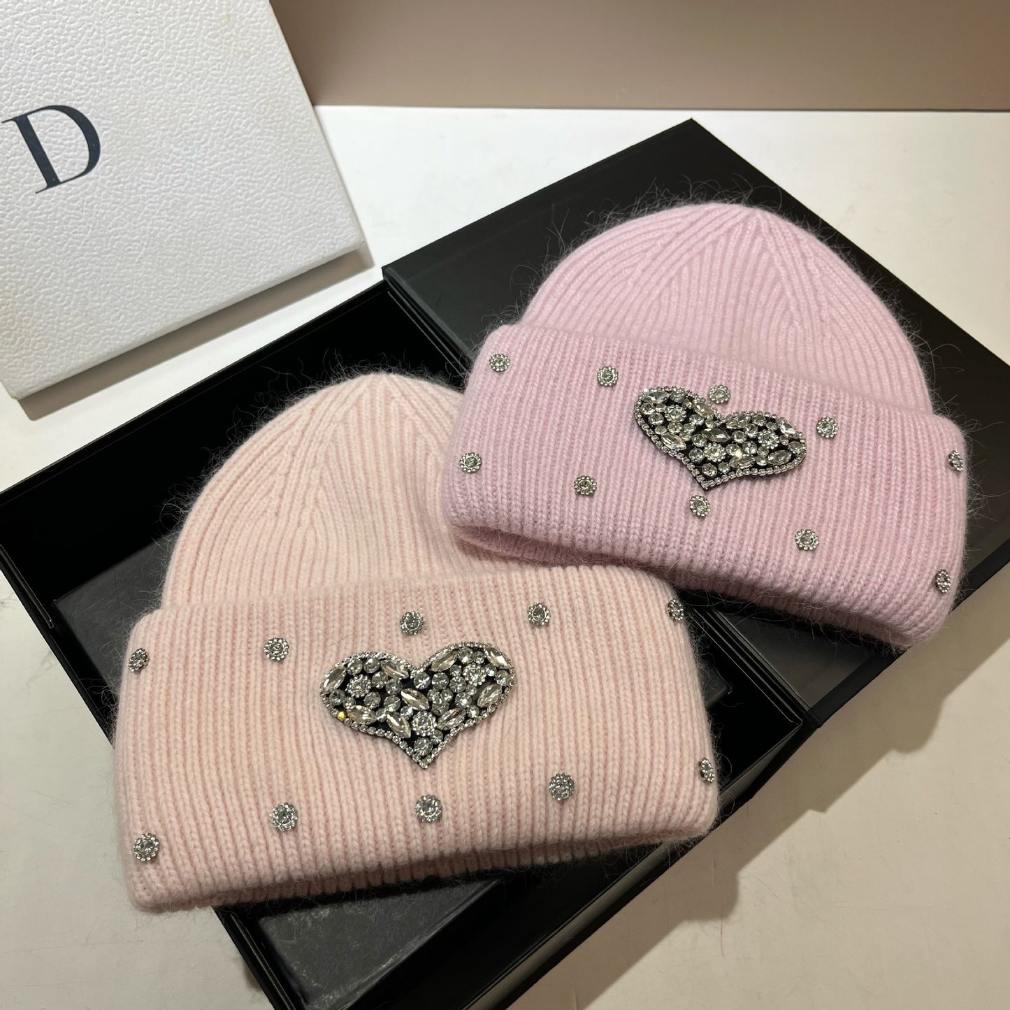 Women's Cute Preppy Style Sweet Heart Shape Rhinestone Eaveless Wool Cap