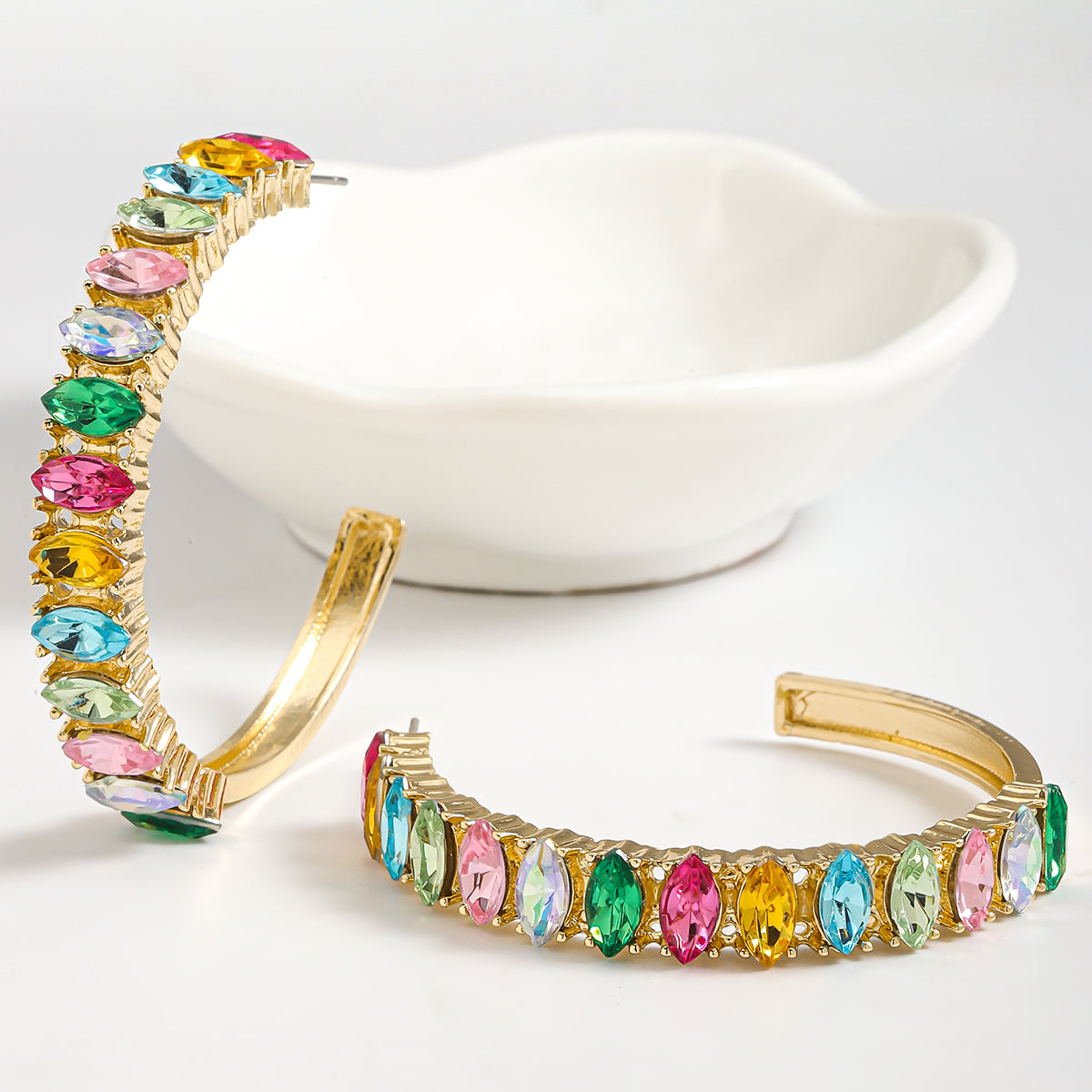 Σκουλαρίκια hoop με πολύχρωμα rhinestones – Χονδρική So Cute by Dimi