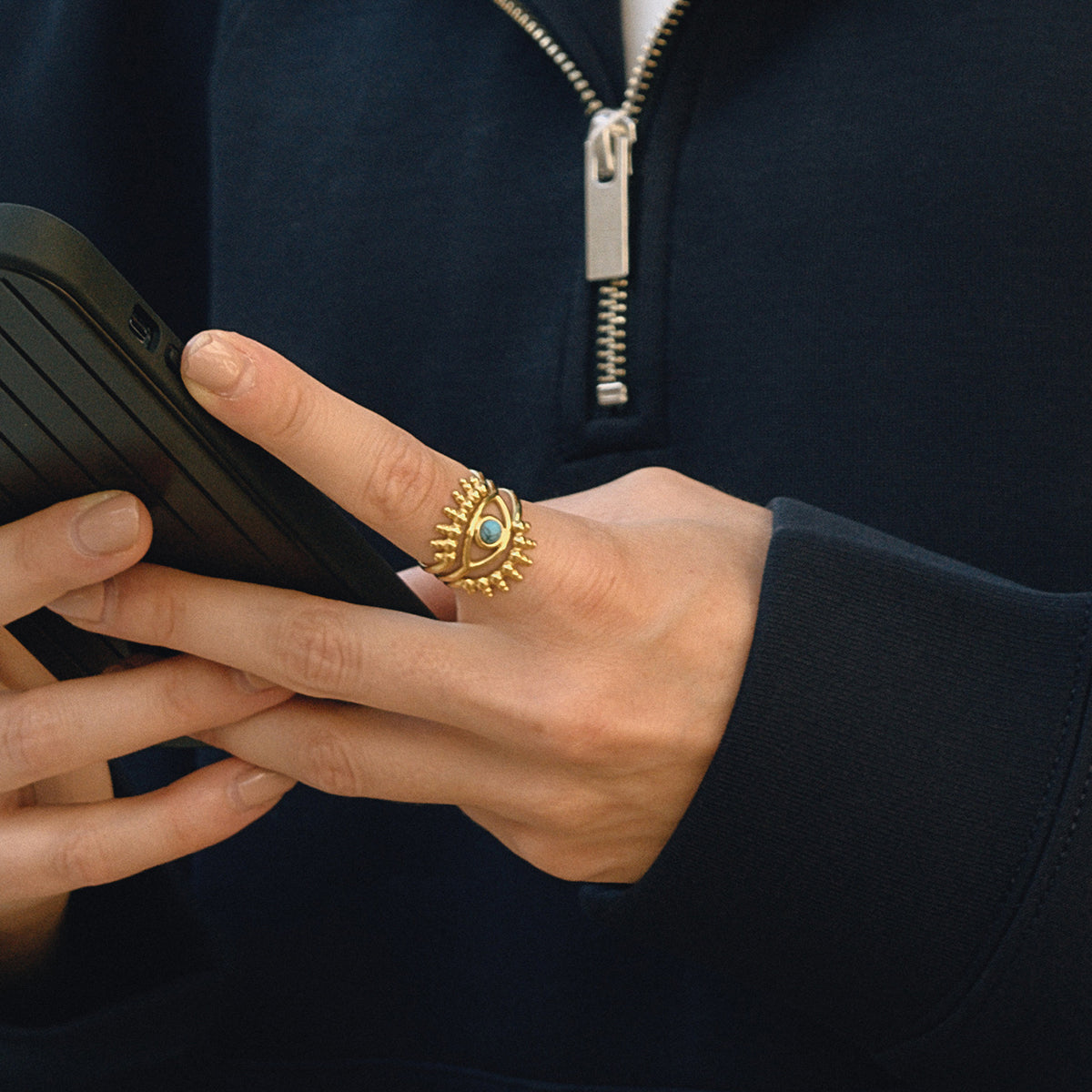 Δαχτυλίδι “Solar Vision” – Ατσάλινο με μάτι και τιρκουάζ πέτρα | So Cute by Dimi Wholesale