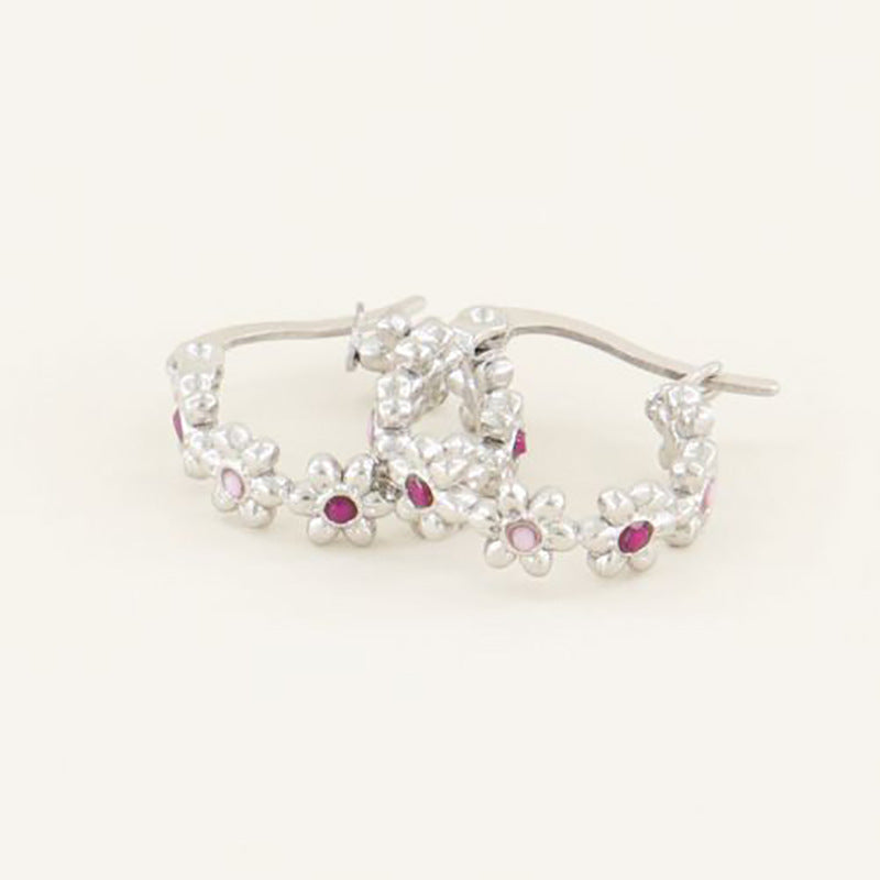 Fashion New Style in Flower motif Copper Hoop Earrings with Inlaid Zircon