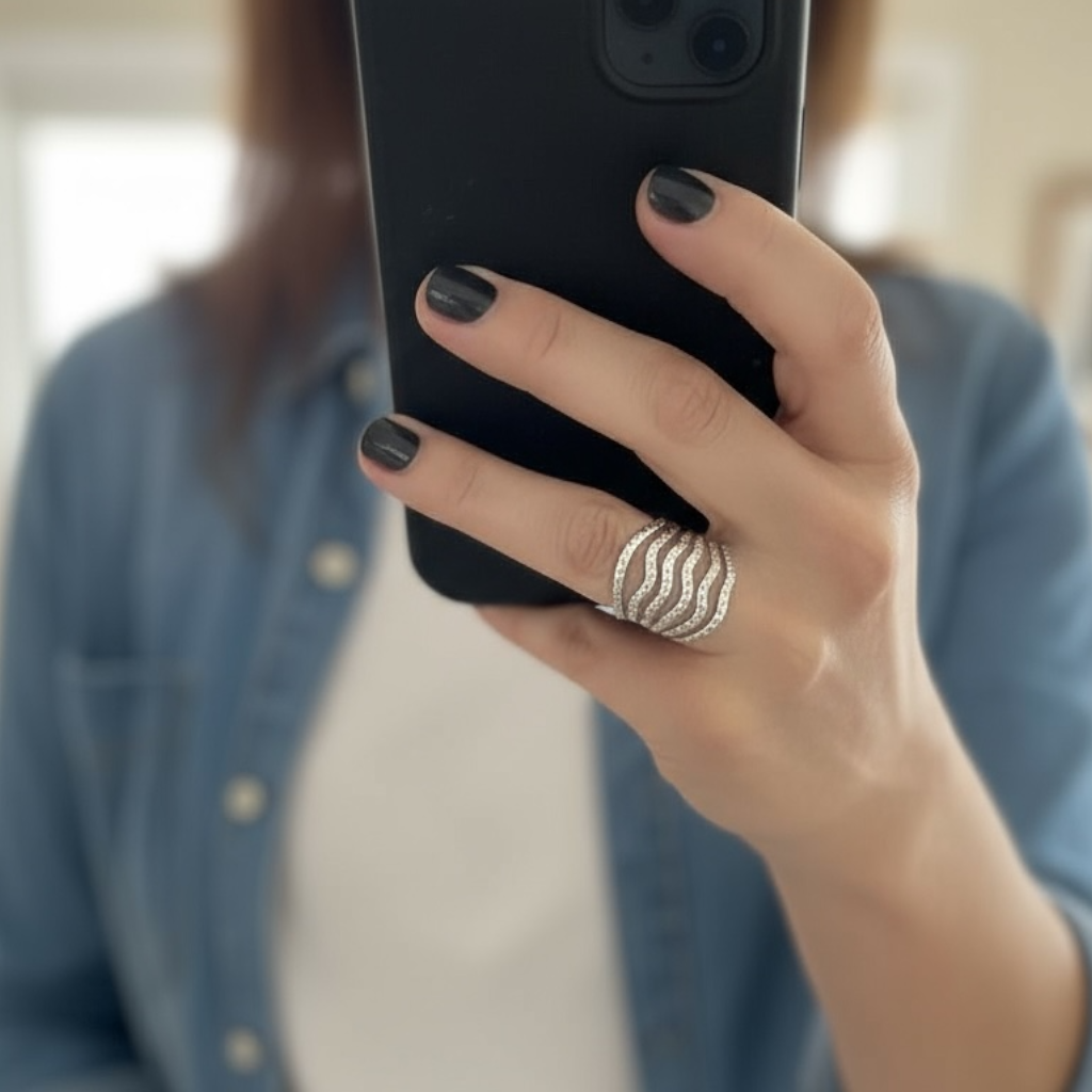 ⚡🚚Wavy Armor Ring– Ατσάλινο δαχτυλίδι με κυματιστό σχέδιο