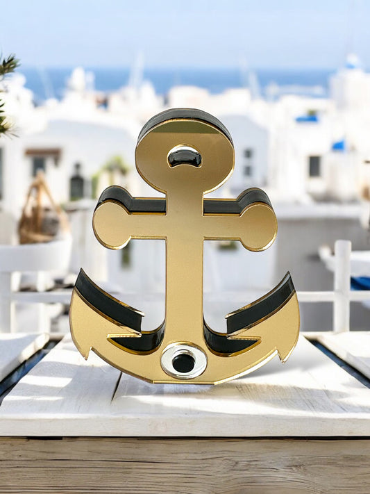 Επιτραπέζιο γούρι άγκυρα με μάτι από πλεξιγκλάς καθρέφτη, διπλής όψεως, σε χρυσό ή ασημί – ιδανικό για εταιρικά δώρα, συλλογές και luxury διακόσμηση So Cute by Dimi.