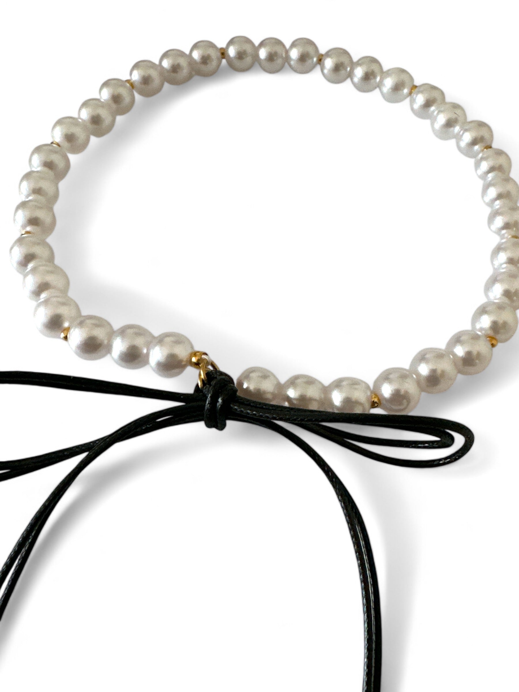 Χειροποίητο choker με πέρλες, επίχρυσες λεπτομέρειες και φιόγκο – Elda Choker Necklace – So Cute by Dimi