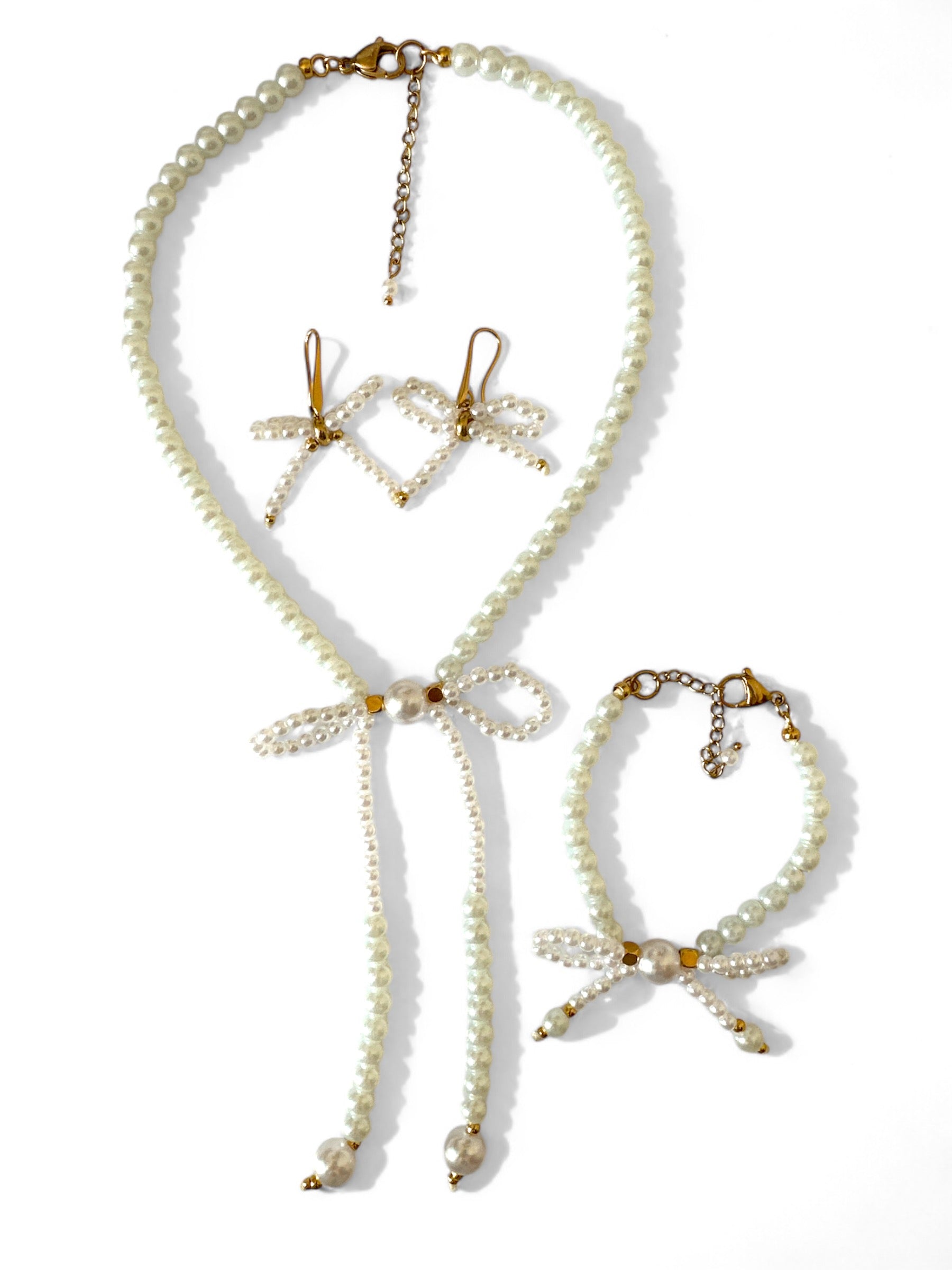 Χειροποίητο κολιέ με πέρλες και φιόγκο – Felicia Necklace – So Cute by Dimi