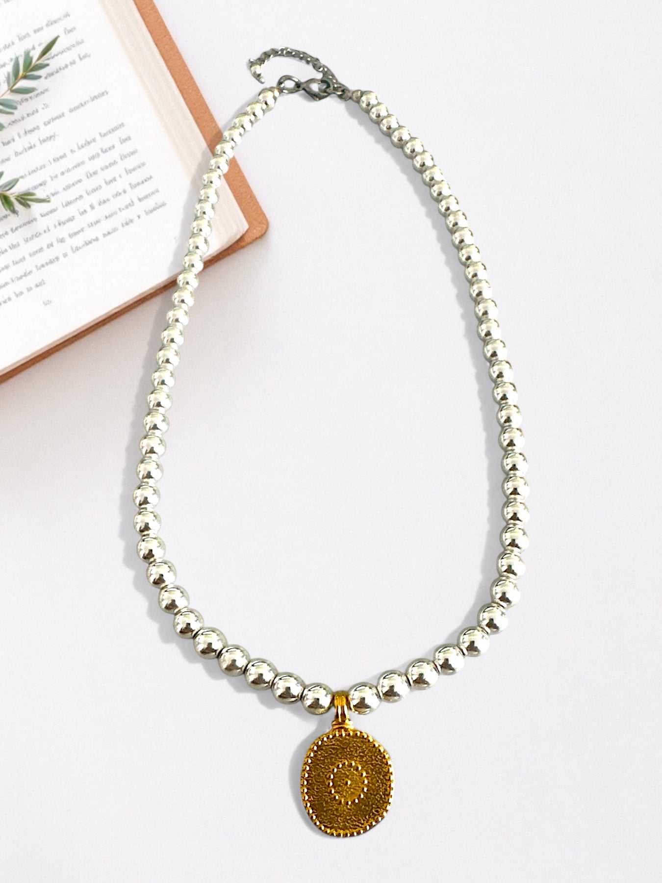 Χειροποίητο κολιέ με χάντρες αιματίτη και ματάκι σε χρυσό και ασημί – Hematite Eye Necklace – So Cute by Dimi