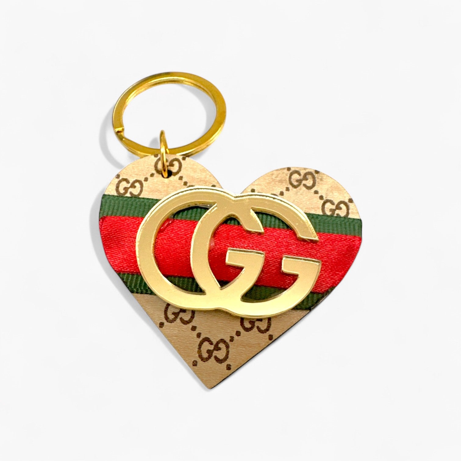 Ξύλινο μπρελόκ καρδιά με χαραγμένα σύμβολα & mirror GG – So Cute by Dimi Wholesale