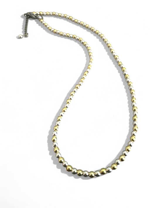 ΚΟΛΙΕ ΜΕ ΧΑΝΤΡΕΣ ΑΙΜΑΤΙΤΗ ΣΕ ΔΙΧΡΩΜΙΑ