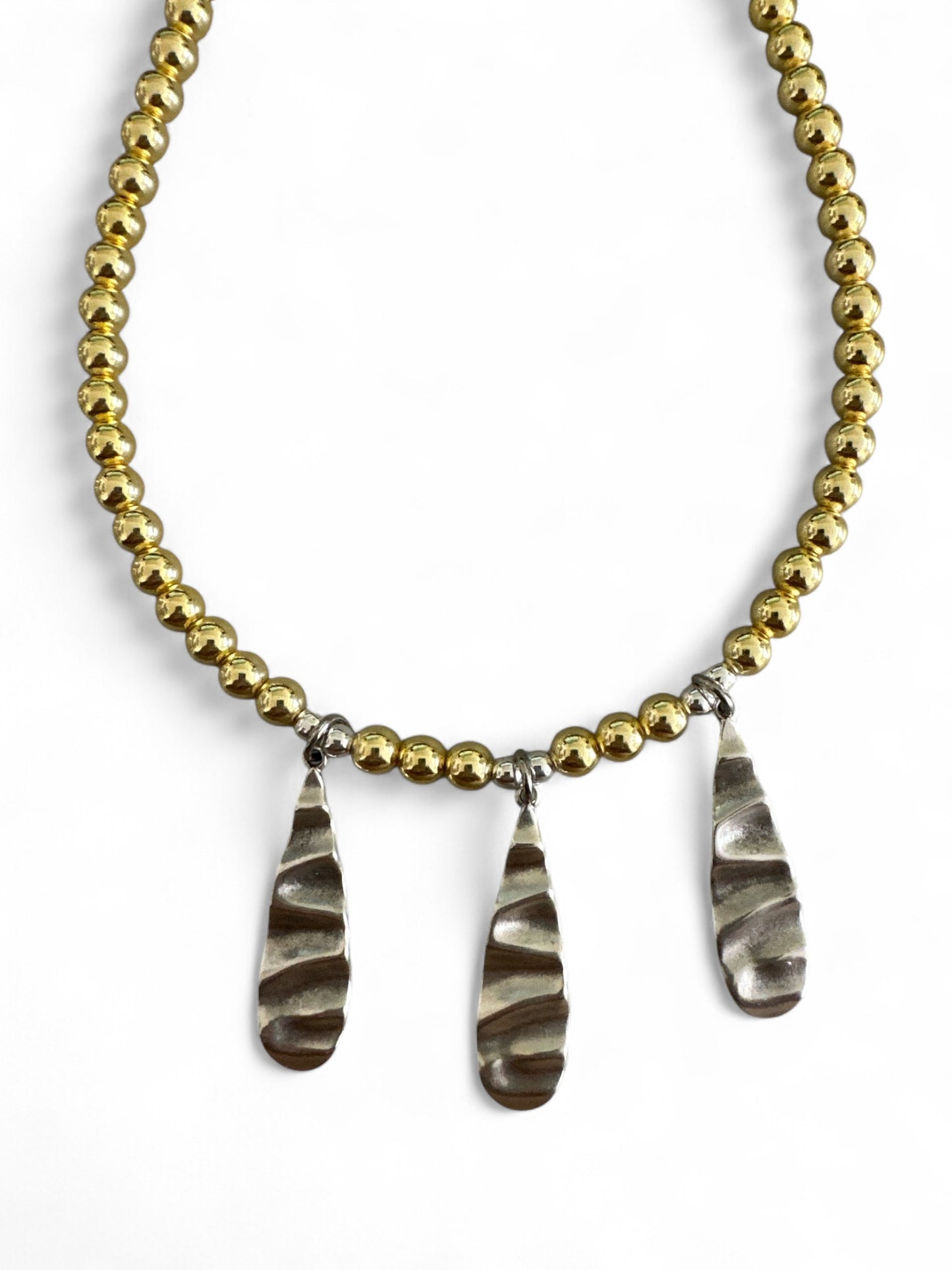 WISP NECKLACE
