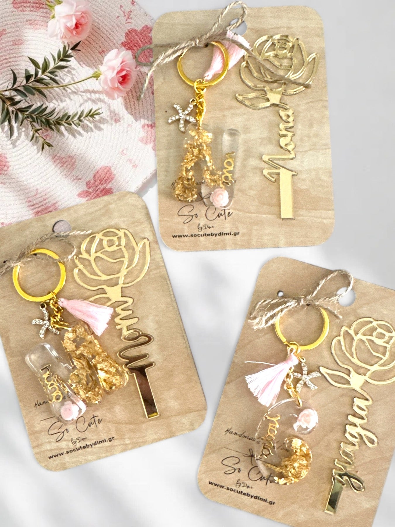 Χειροποίητο Μπρελόκ – Μαμά / Γιαγιά / Νονά, σε συσκευασία 2 τεμαχίων