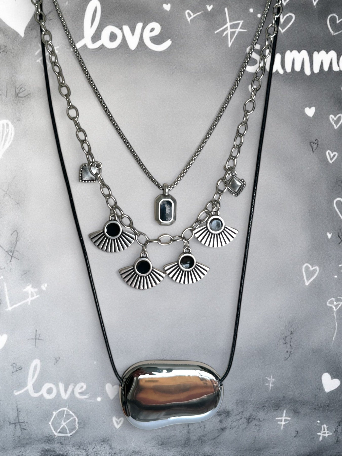 ⚡🚚 DRIFT NECKLACE