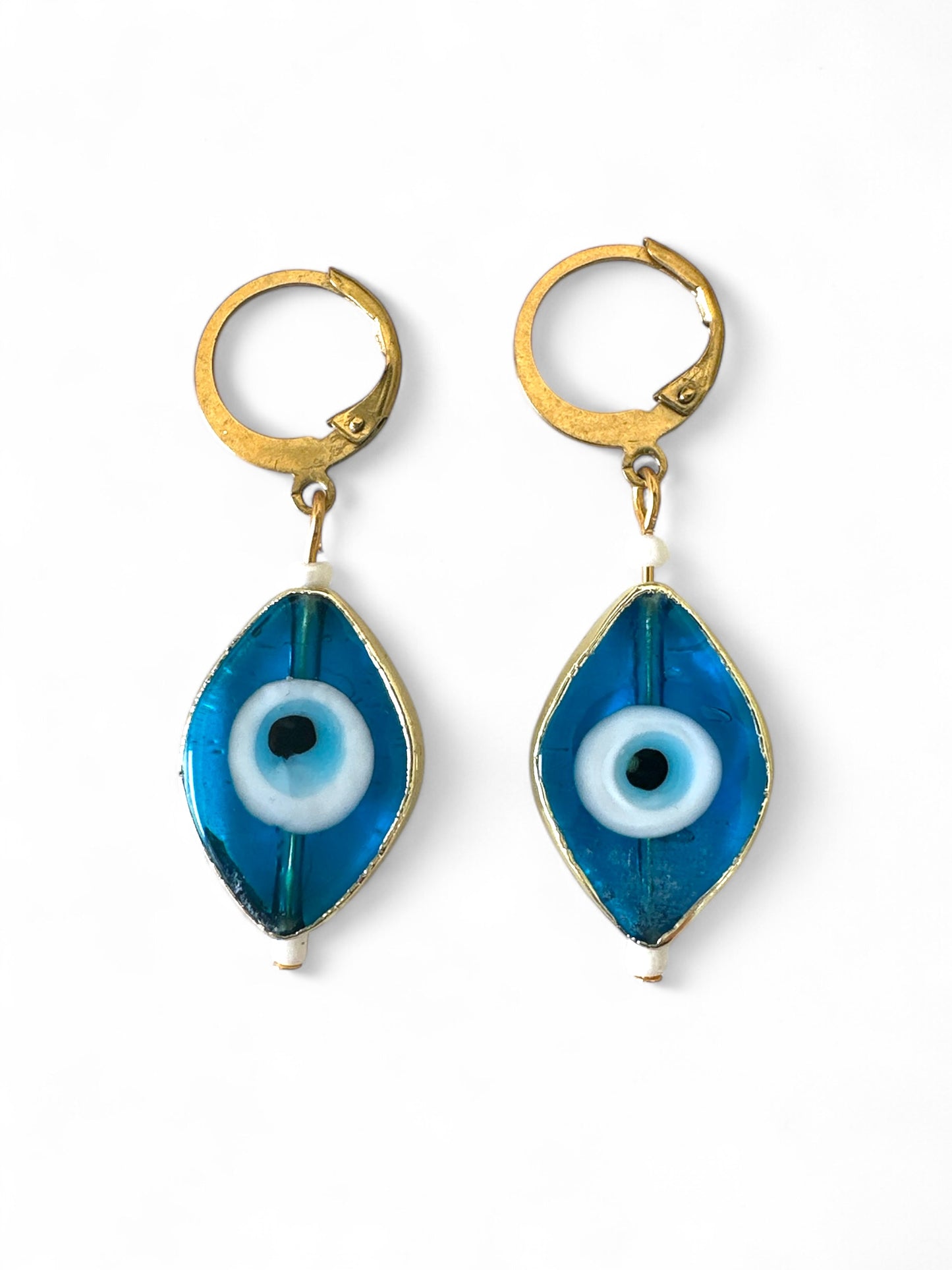 Eye Drop Minimal Earrings