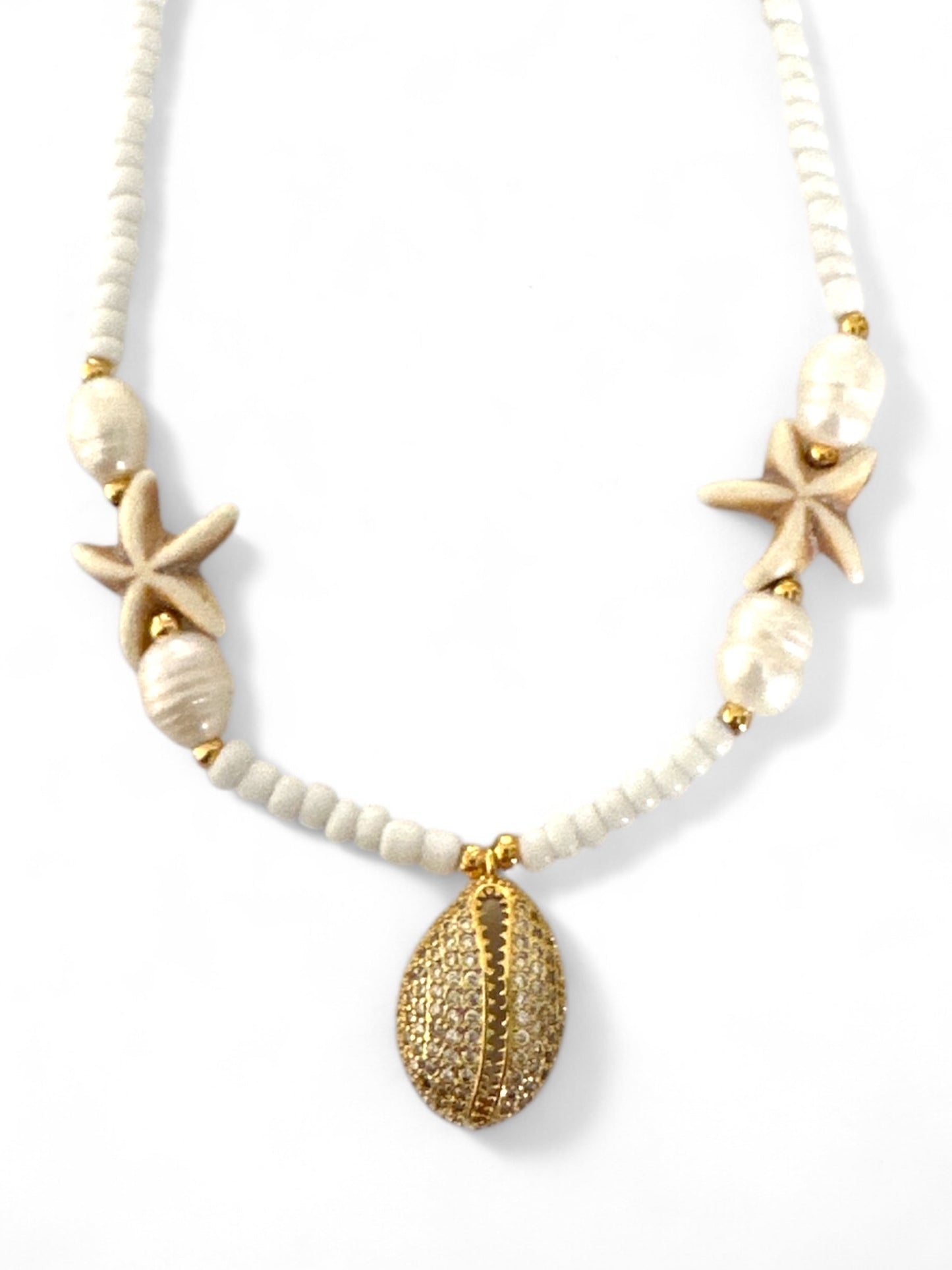 Seaside Whispers Necklace – Χειροποίητο κολιέ με charms