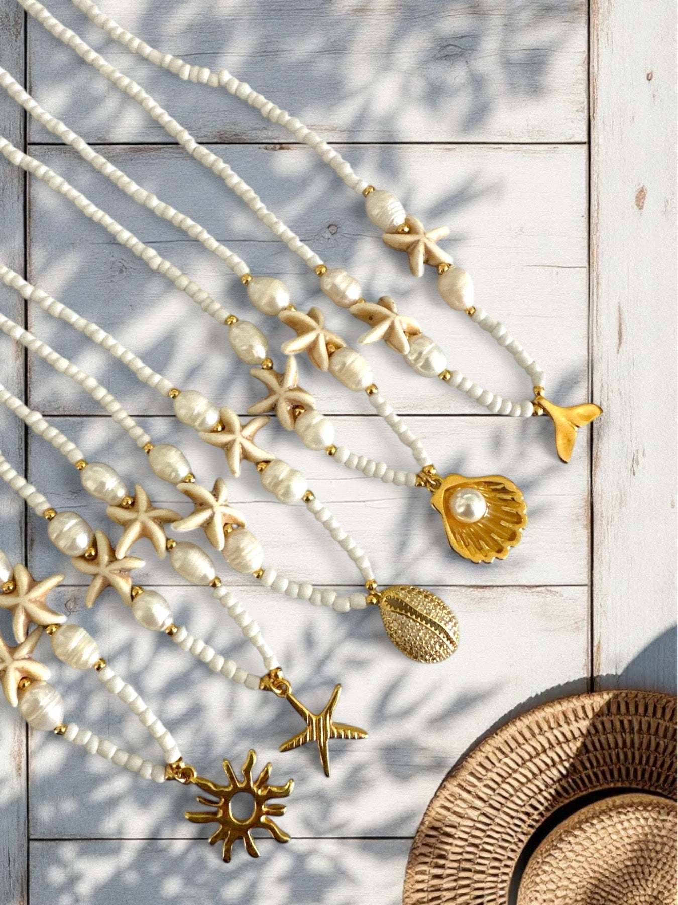 Seaside Whispers Necklace – Χειροποίητο κολιέ με charms