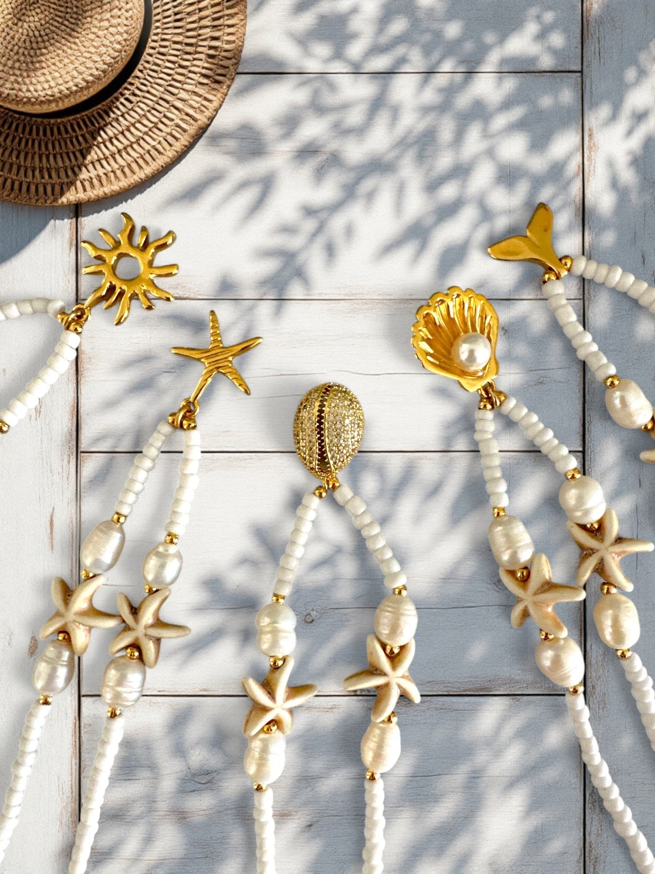Seaside Whispers Necklace – Χειροποίητο κολιέ με charms