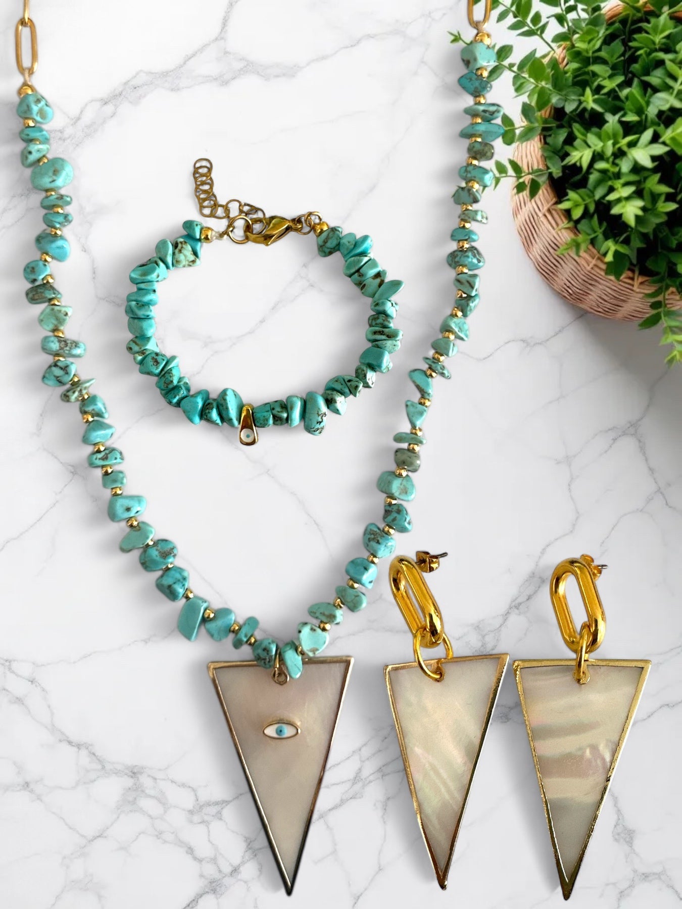 Κολιέ “Turquoise Glow – Shell Eye Charm”