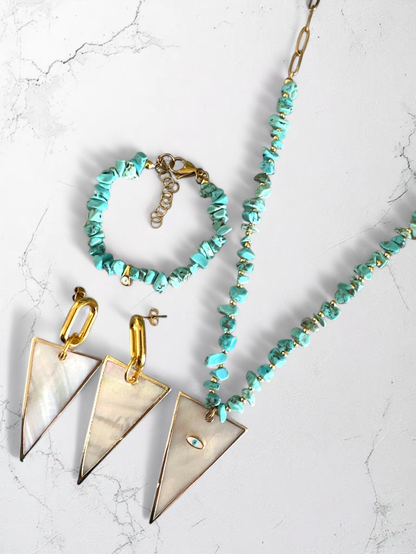 Κολιέ “Turquoise Glow – Shell Eye Charm”