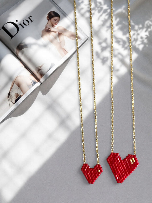 ⚡🚚 Heartbeats - Κολιέ με κόκκινη καρδιά Miyuki