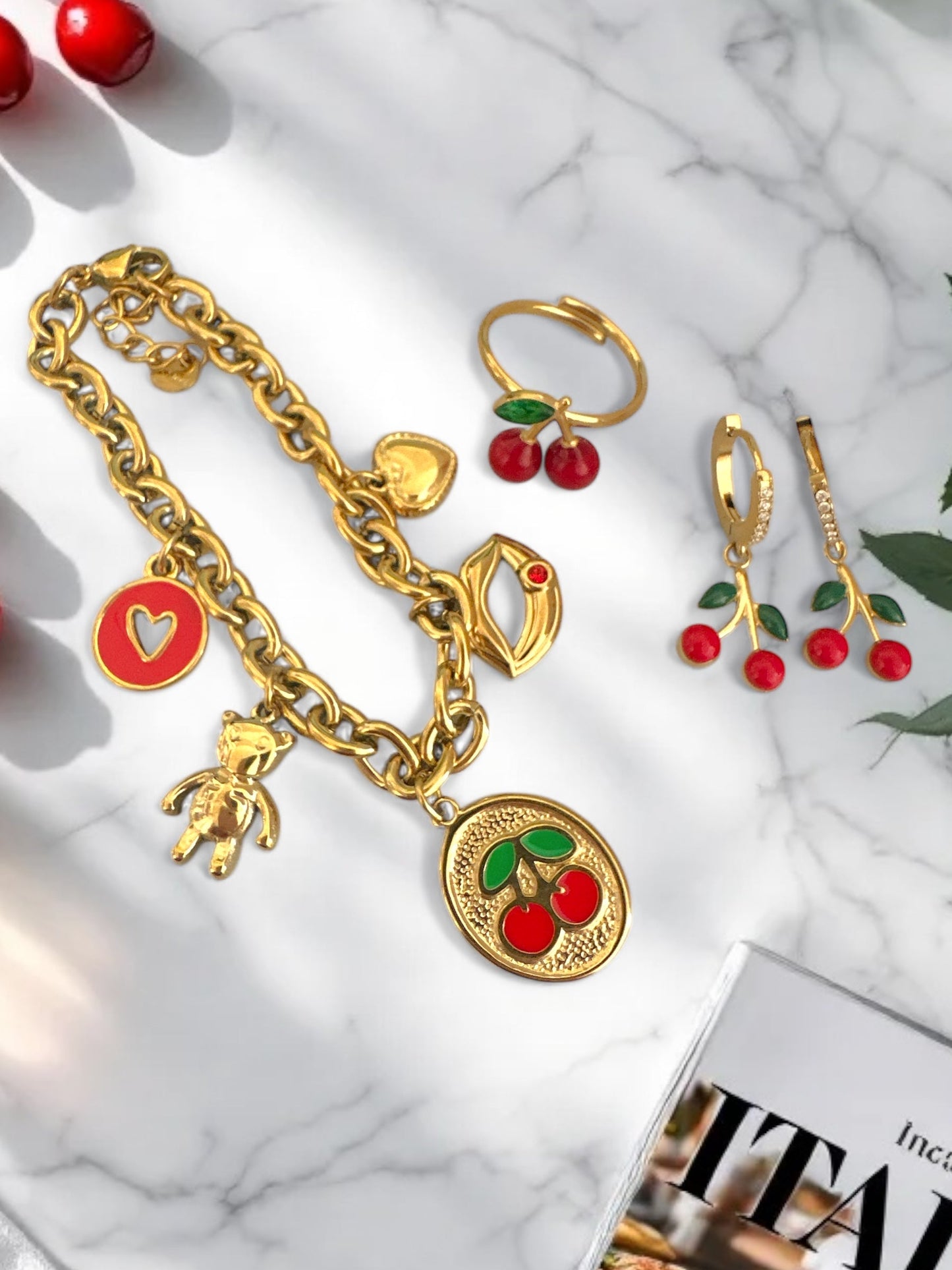 ⚡🚚 So Cute Charms Bracelet
