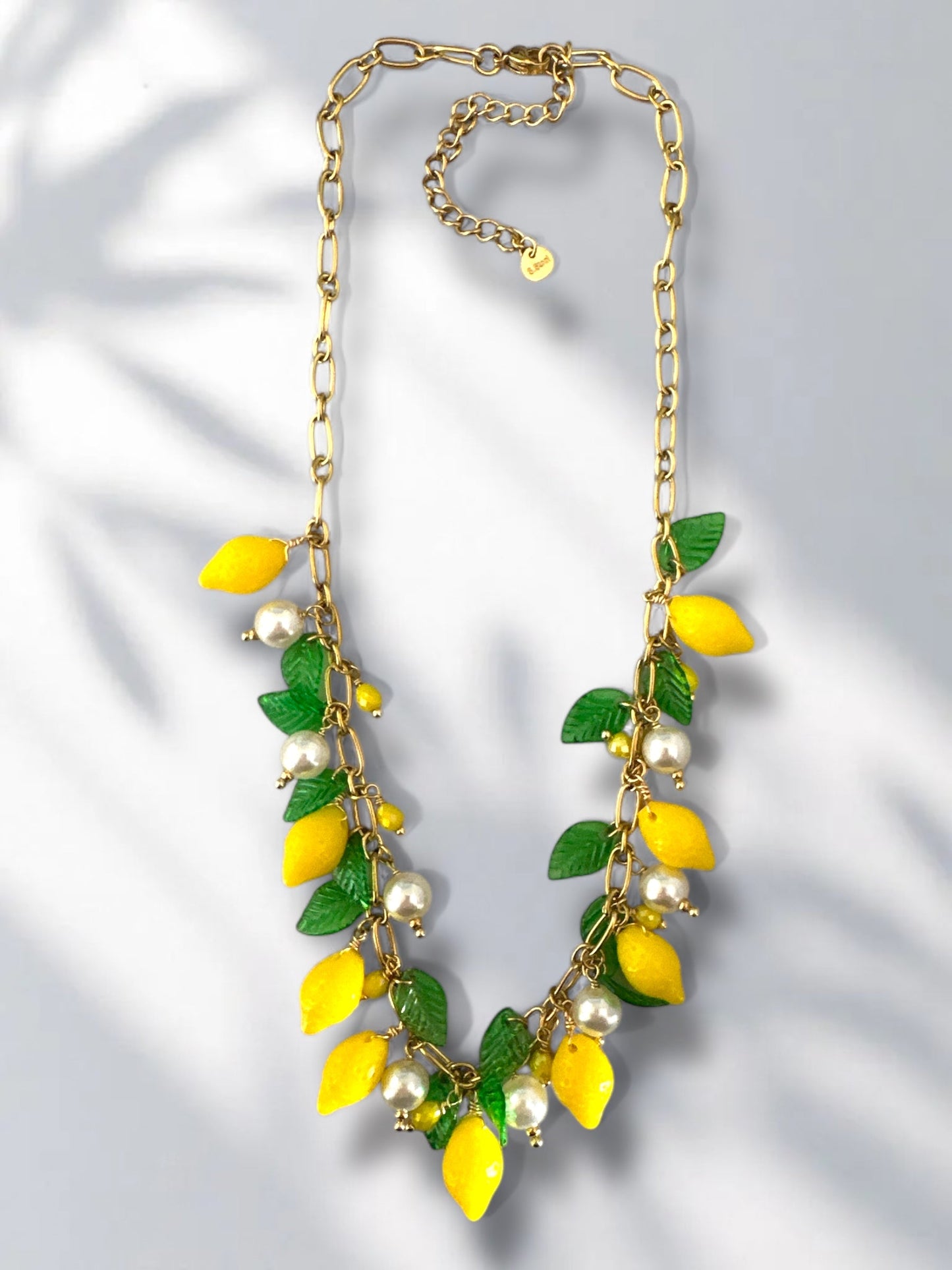 ⚡🚚 Lemon Charm Necklace – Dolce Vita Edition