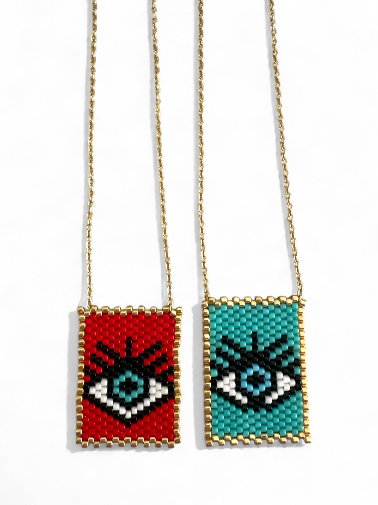 ⚡🚚 Beaded Bold-Eye Rectangle Necklace – Scarlet / Aqua