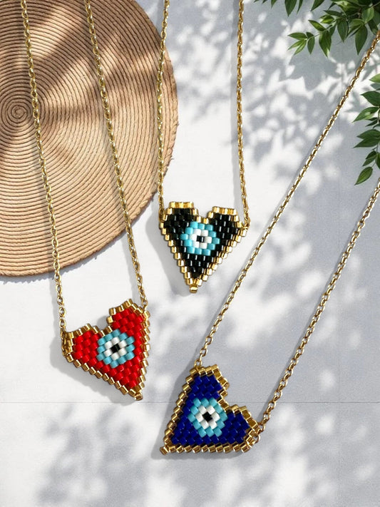 ⚡🚚 Pixel Heart-Eye V Necklace – Black / Scarlet / Midnight